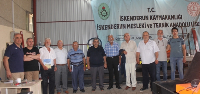 60 Yıl Önce Mezun Oldukları Okula Ziyaret