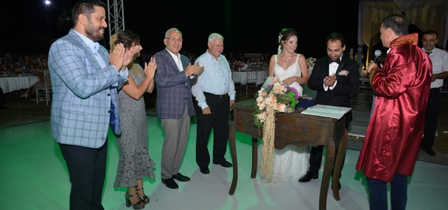 Abdullah ve Selin’e Masal Gibi Düğün!