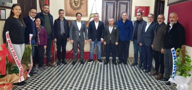 AK Partili Ayhan Bodur'dan İGC Ziyareti