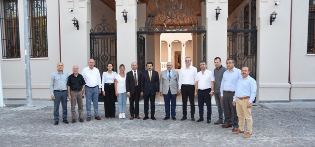 Altın Adamlar'dan Kaymakam Demiryürek'e Ziyaret