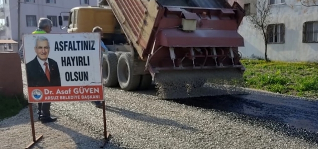 Arsuz'da Yol Yapım Çalışmaları Sürüyor