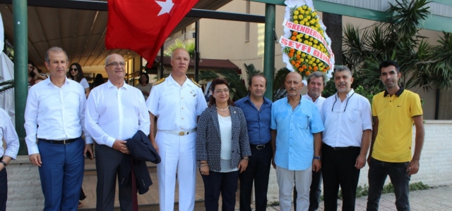 'Atatürk ve Deniz' Temalı Sergiye Yoğun İlgi