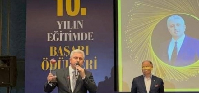 Aykut Davut Öktem'e ‘Yılın Profesyonel Yöneticisi' Ödülü!