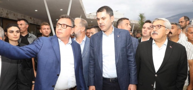 BAKAN KURUM İSKENDERUN DÖNERCİLER ÇARŞISININ AÇIŞINI YAPTI