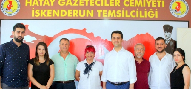 Başkan Elmasoğlu'ndan Gazetecilere Ziyaret