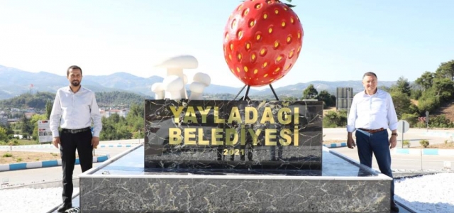 Başkan Savaş Yayladağlı Hemşerileri ile Buluştu