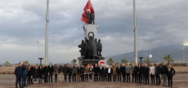 Başkan Tosyalı Gazetecileri Yalnız Bırakmadı