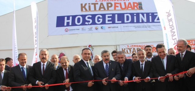 Birinci İskenderun Kitap Fuarı Açıldı!