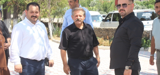 Burak Bila Çocuklar İçin Şenlik Düzenledi