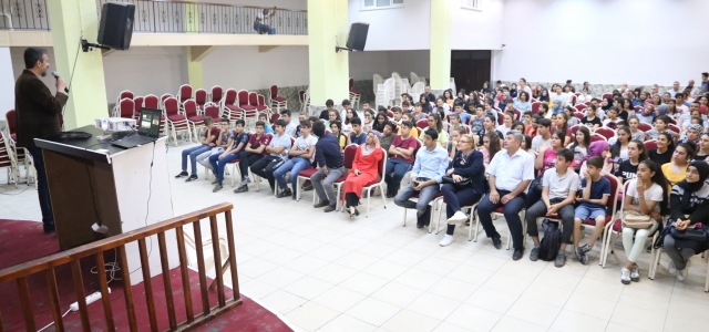 Büyükşehir Öğrenci Ve Velilerin Yanında