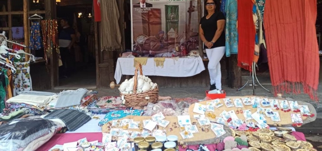 Defne Belediyesi Koza Evi Standına Yoğun İlgi