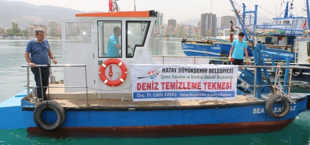 Deniz Temizleme Tekneleri İskenderun Körfezi'nde