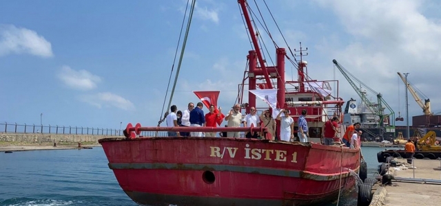 Denizlerimiz Geçilmez, Mavi Vatan Bölünmez!