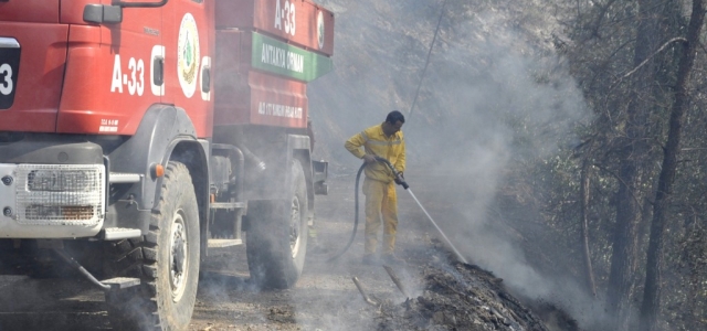 Dörtyol Orman Yangını Kontrol Altında