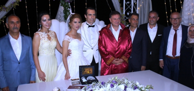 Eğitimci Selim Baysal Dünya Evine Girdi