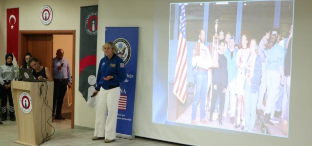 Emekli NASA Astronotu İSTE'deydi