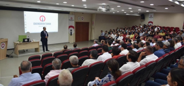 ‘Geleceğin akademisyenlerini yetiştirmek için çalışıyoruz'