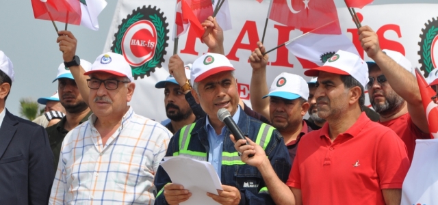 HAK-İŞ Hatay İl Başkanlığı 1 Mayıs'ı Kutladı