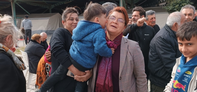 Hatay Halkının İyi Ki Suzan Ablası Var!