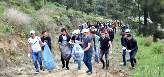 Hatay'da KYK Öğrencilerinden Çevre Duyarlılığı