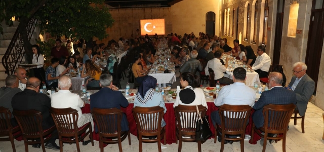 Hatay'ın Hoşgörüsü Kardeşlik Sofrasına Yansıdı