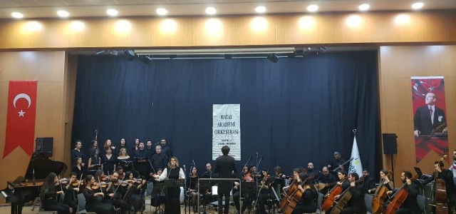 Hatay'ın İlk Senfoni Orkestrası'ndan Muhteşem Konser