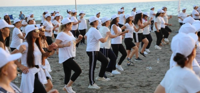 HBB, Sporu Sahile Taşıdı