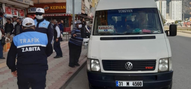 HBB'den Dolmuşlarda Maske Denetimi