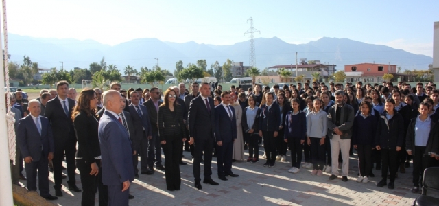 Her Öğretmen İçin Bir Fidan Dikildi!