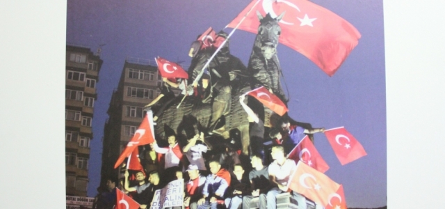 İHA'nın 15 Temmuz Fotoğraf Sergisi İskenderun'da