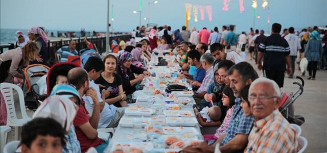 İskelede İftar Sofraları Kurulacak!