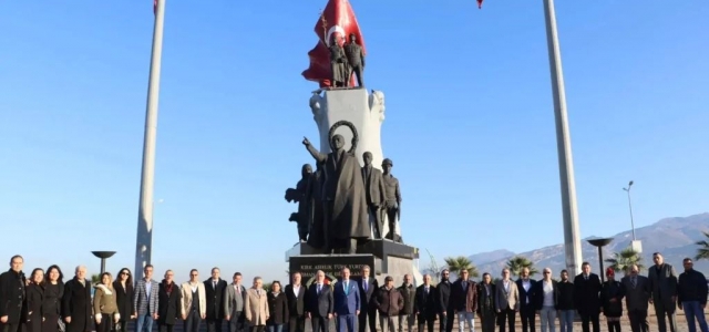 İskenderun Basını Ata'nın Huzurunda