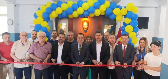 İSKENDERUN FENERBAHÇELİLER DERNEĞİNDEN AKDENİZ ORTAOKULU'NA ATATÜRK KÖŞESİ…