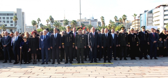 İskenderun'da Ata'ya Saygı