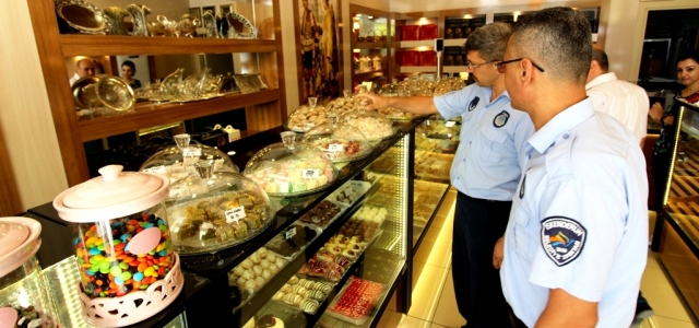 İskenderun'da Bayram Öncesi Zabıta Denetimi