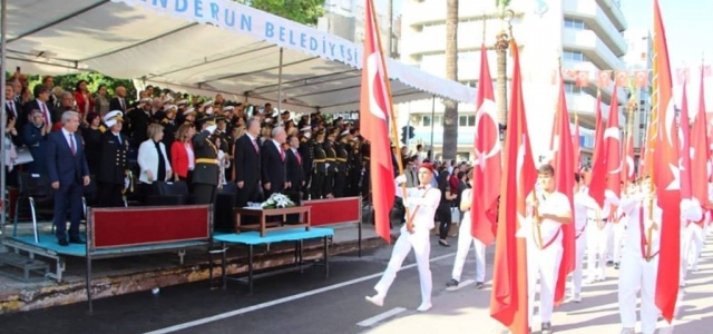 İskenderun'da Cumhuriyet Bayramı Coşkusu