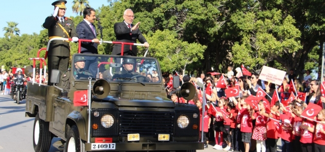 İskenderun'da Cumhuriyet Coşkusu