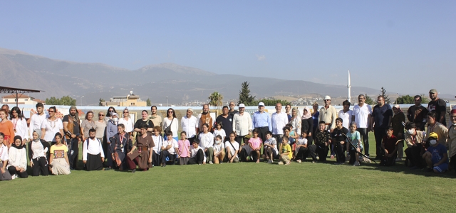 İskenderun'un Kurtuluş Gününde Okçular Şov Yaptı