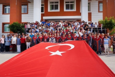 İSTE'den Demokrasi ve Milli İradeye Tam Destek!