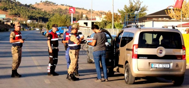 Jandarmadan Havadan ve Karadan Trafik Denetimi