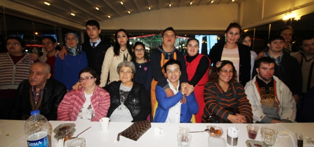 Kaynaşma Yemeğinde Bir Araya Geldiler!