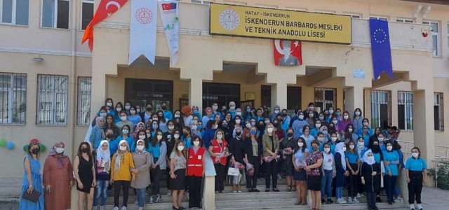 ‘Kız Çocuğu, Cennetin Anahtarıdır!'