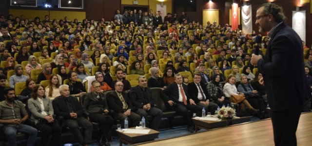 KYK Öğrencilerine ‘Bilgiden Bilince' Konferansı