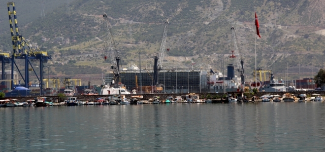 Limandan Kente Yayılan Kokunun Nedeni Belli Oldu