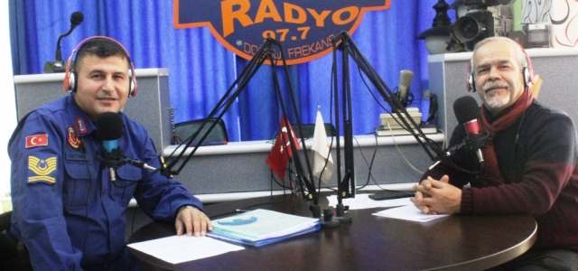 Mega Radyo'da ‘Motosiklette Kask'ın Önemi' Anlatıldı!