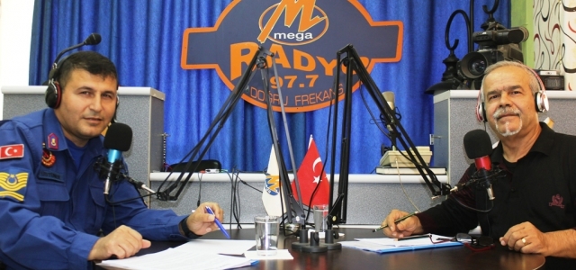 Mega Radyo'da ‘Trafik ve İnsan' Konuşuldu