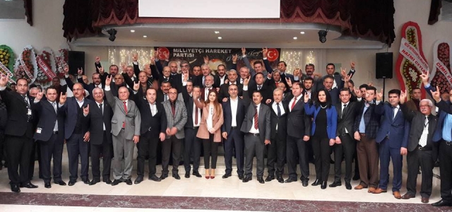 MHP'de Başkan Bozkurt Güven Tazeledi!