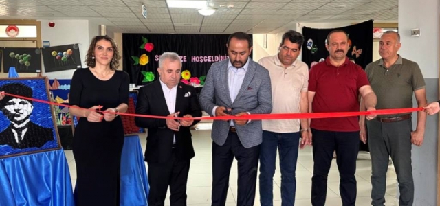 NECİP FAZIL KISAKÜREK ORTAOKULU'NDA GERİ DÖNÜŞÜM VE SENE SONU SERGİSİ