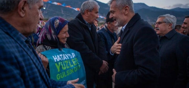 Öntürk, Baba Ocağında Hemşehrilerinden Destek İstedi