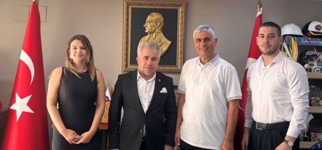 ÖZÇELİK-İŞ SENDİKASI'NDAN MEGA MEDYA'YA TEBRİK ZİYARETİ…